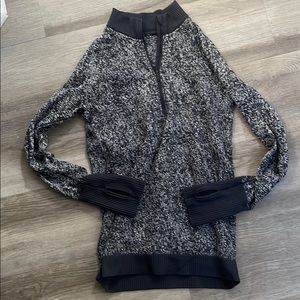 Lululemon pullover 1/2 zip